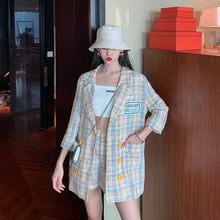 Load image into Gallery viewer, Thin selection] Fashion suit two-piece suit female 2019 summer new Korean version of the plaid thin coat + pants suit